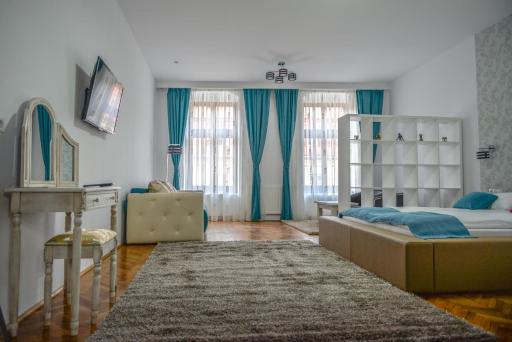 Central Apartments - Housity