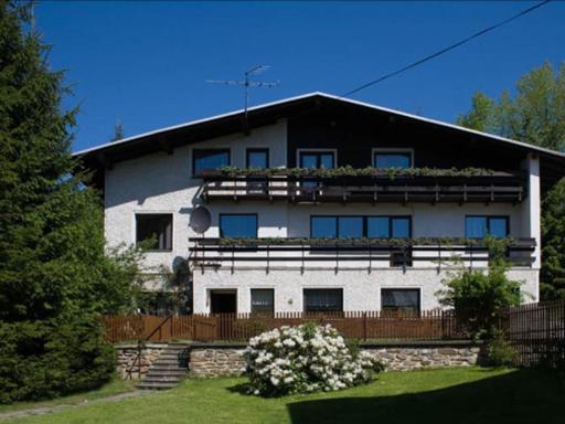 Sankovi - Housity