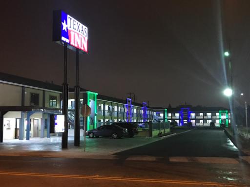 Texas Inn McAllen Airport - Housity