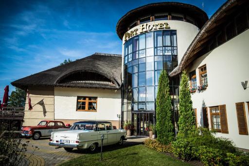 Port Hotel - Housity