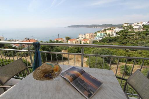 Skinari Apartments - Housity