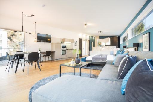 Room 4 & 5 Apartments - Housity