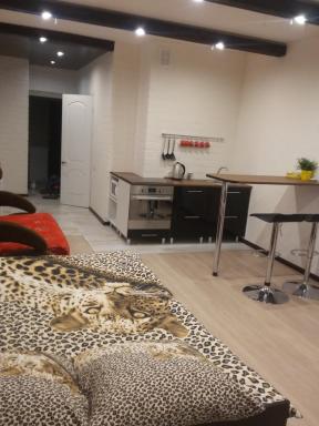 on Novo-Sadovaya - Housity
