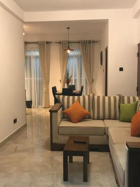 Regal Rose Luxury Holiday Apartments - Housity