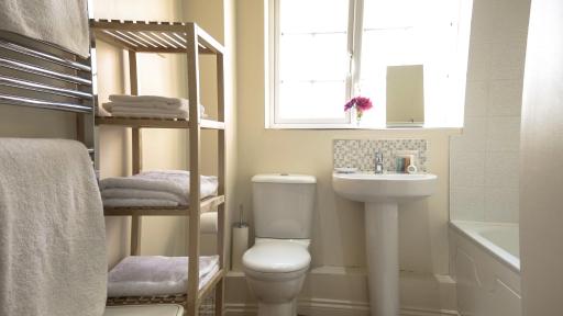 UR City Pad - Regent Wharf - Housity