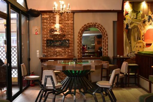 Epidavros Plaza - Housity