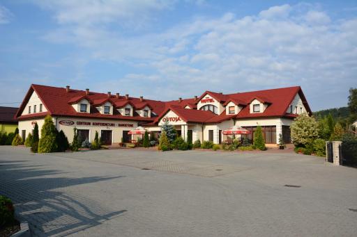 Hotel Ostoja - Housity