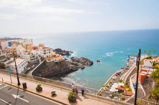 House in Puerto Santiago, to the beach 100 meters !!! - Housity