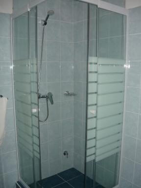 Keresztmama Háza - Housity