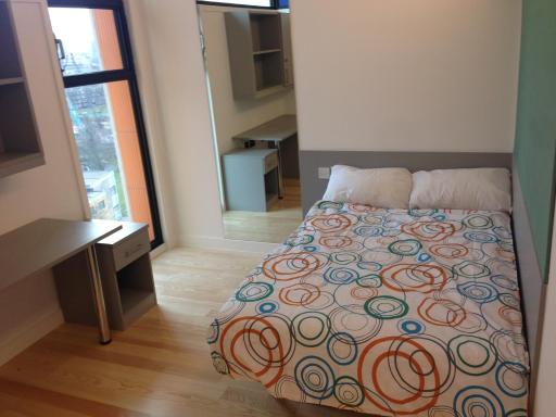 Torquay House (Royal Oak) - Housity