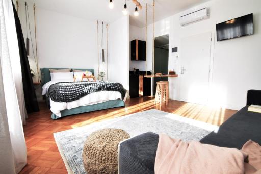 Grey Studios by Skg Apartments - Housity