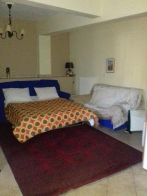 Thries Apartments - Housity