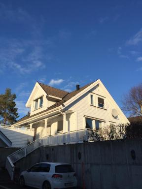 Idyllisk sørlandshus - Housity
