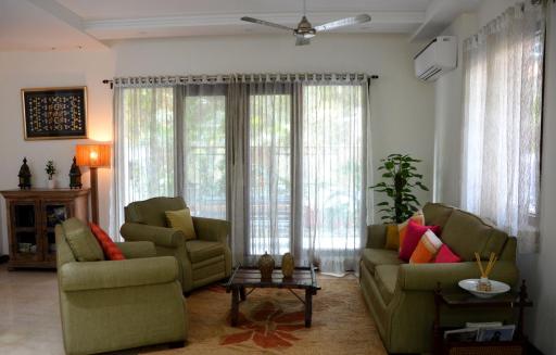 GG Bed And Breakfast - Housity