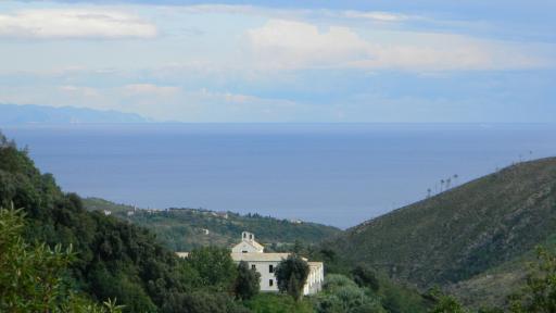 Varazze Sea-Mountain - Housity