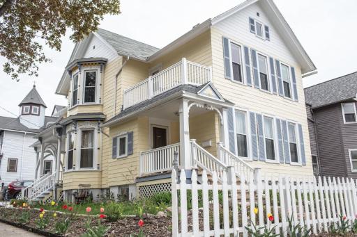 The Muse Gallery Guesthouse - Housity