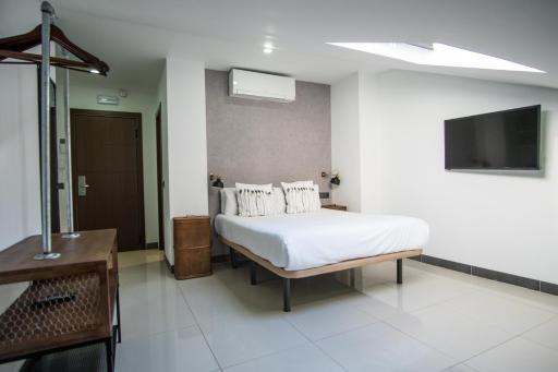 The Lights City Rooms - Housity