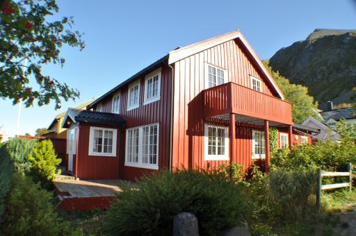 5-Bedroom House in Lofoten - Housity
