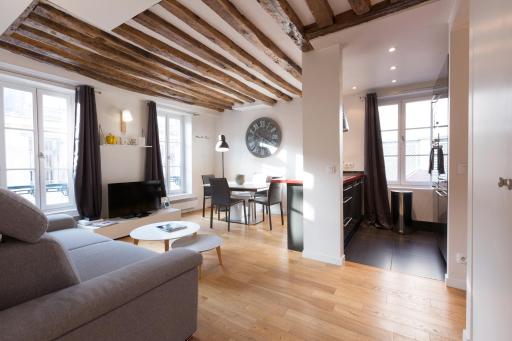 Apart By Jo - Proc 2F - Housity