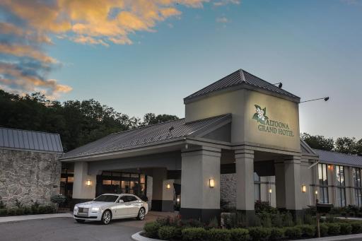 Altoona Grand Hotel - Housity