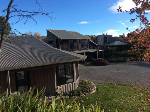 Studio 411 - Housity