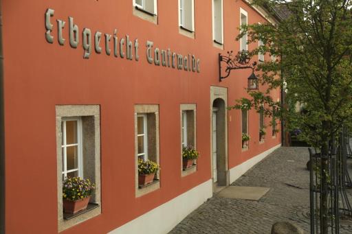 Landidyll Hotel Erbgericht Tautewalde - Housity