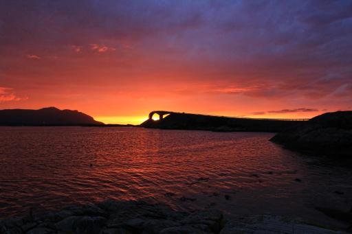 House with lake view near Atlantic road - Housity