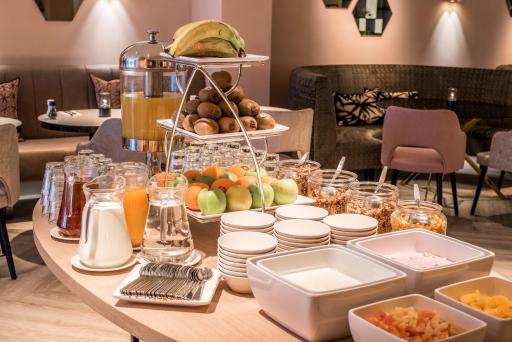 Sandton Eindhoven Centre - hotel Eindhoven city centre with private parking - Housity
