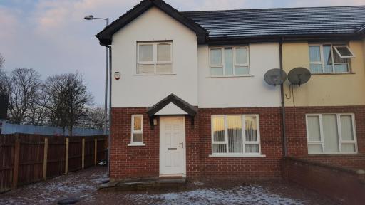 Lawnbrook Town House - Housity