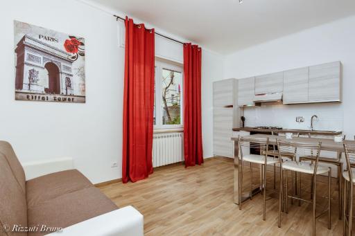 Happy House - Housity