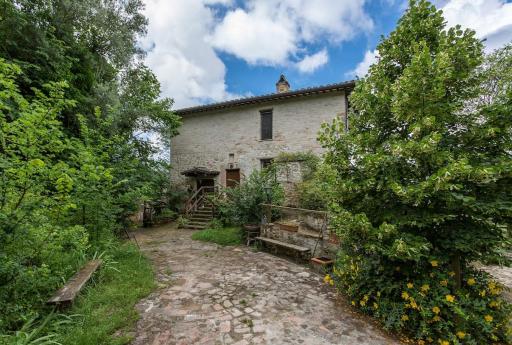 Agriturismo Il Poggio degli Scoiattoli - Housity