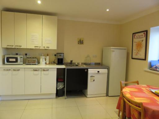 Cherry Lodge - Housity
