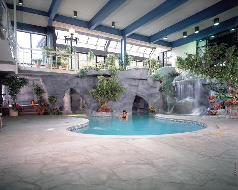 Sidney James Mountain Lodge - Housity