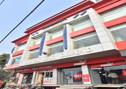 Hotel Rk Grand - Housity