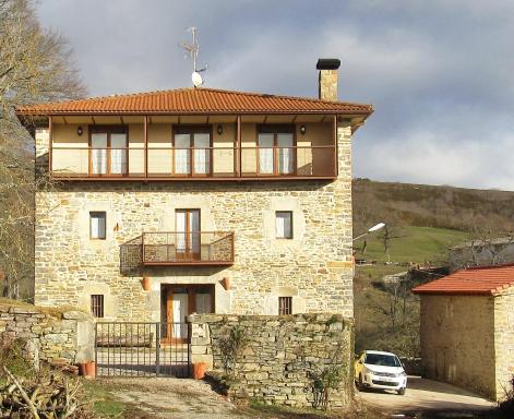Hotel rural Valtarranz - Housity