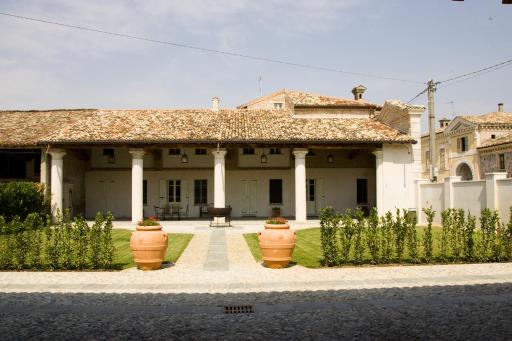 Hospitale I Mori - Housity