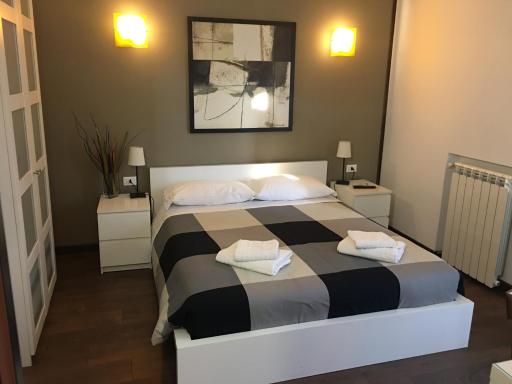 Almi Rooms - Housity