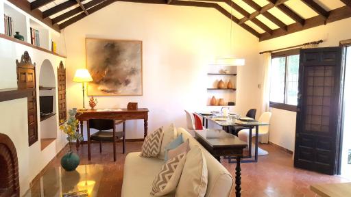 Quiet House in Malaga - Housity