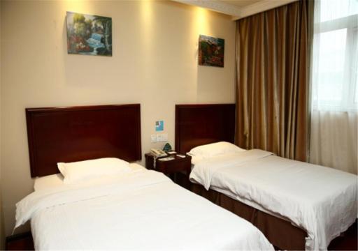 GreenTree Inn ShanDong JiNing ZouCheng ChangPingShan Road ChangPing Garden Express Hotel - Housity
