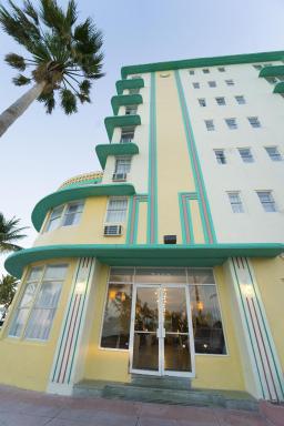 Broadmore Miami Beach - Housity