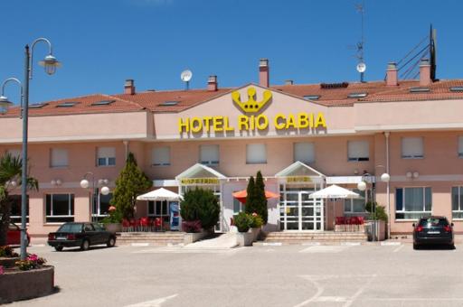 Hotel Río Cabia - Housity