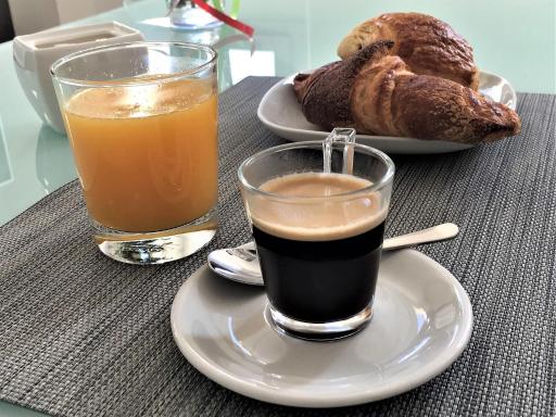 Cosy T2 Port de Toulon - Stade Mayol "Clim, WIFI Gratuit" - Housity