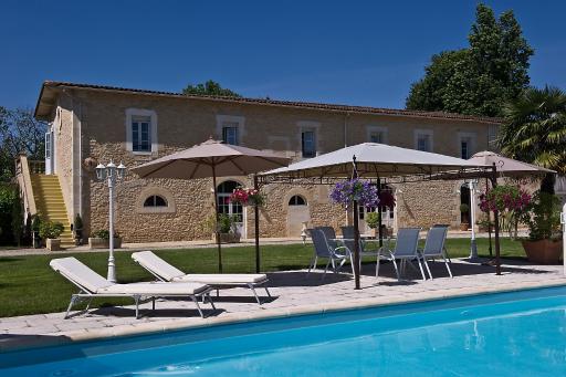 Château Pontet d'Eyrans & Spa - Housity