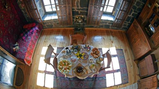 Hye Aspet Հայ Ասպետ - Housity