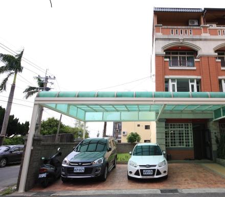 Coffee Tree - Housity
