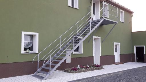 Gospodarstwo Agroturystyczne " GABRYSIA " - Hizvo