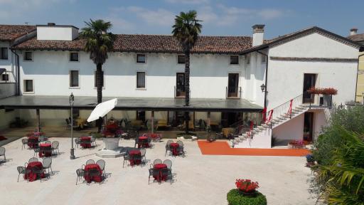 Hotel In Sylvis - Housity