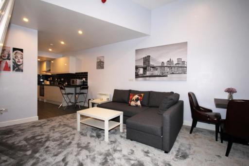 Horse Fair Apartments in Birmingham City Centre by HF Group - Housity
