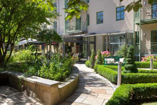 MAXIMILIAN MUNICH Apartments & Hotel - Housity