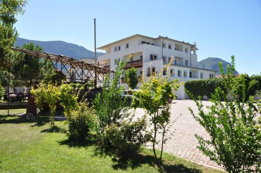 Hotel Teutschhaus - Housity